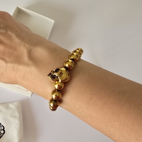 Alexander McQueen Skull Bracelet Gold - Picture 7 of 7